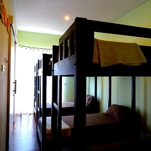 Dormitory Room Mixed